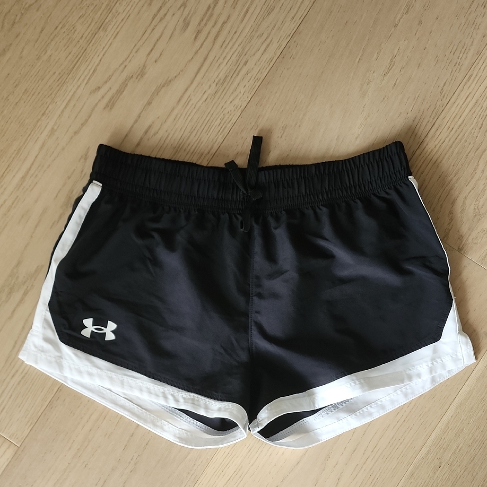 Under Armour Youth Girls Black and White Shorts